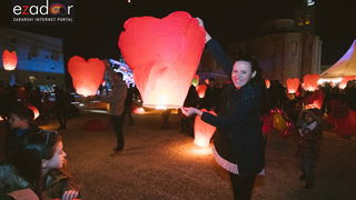 Humanitarni svjetlosni spektakl “Zaželi ljubav 2018.” @ Forum