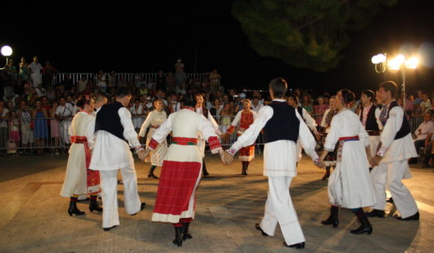 Biograd na Moru: Zavrsna priredba Ljetne skole folklora