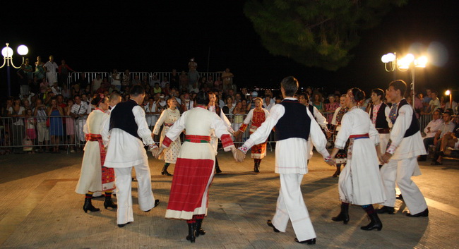 Biograd na Moru: Zavrsna priredba Ljetne skole folklora