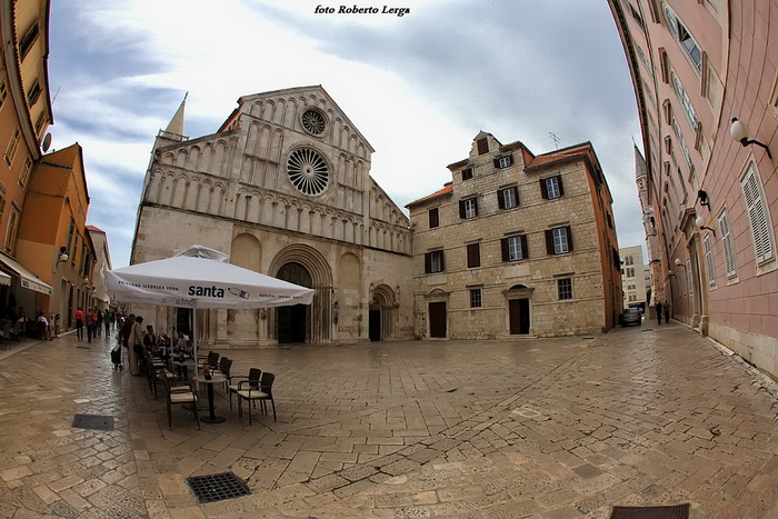 Skitnja gradom 30. travnja 2013. Foto: Roberto Lerga Skitnja gradom 30. travnja 2013. Foto: Roberto Lerga