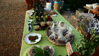 Na vidikovcu Kamenjak održan 5. Sajam lokalnih proizvoda ”Luka i igara” Na vidikovcu Kamenjak održan 5. Sajam lokalnih proizvoda ”Luka i igara”