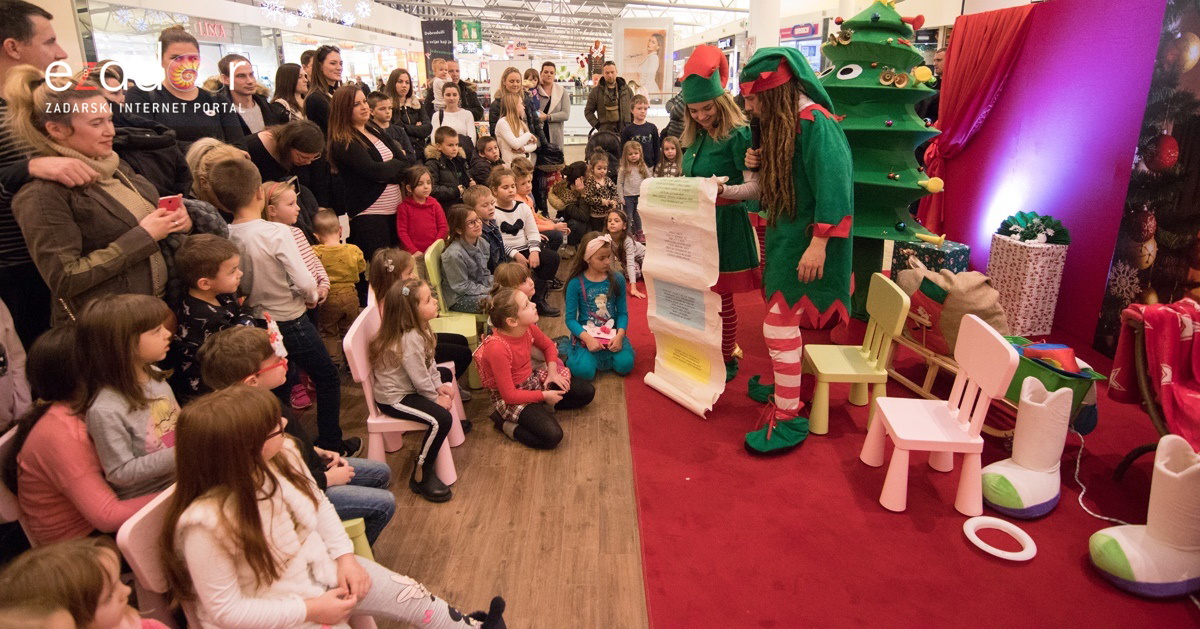 Zimski sportovi s Djedom Božićnjakom Zimski sportovi s Djedom Božićnjakom
