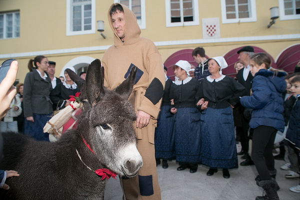 Sveta Luce u Bibinjama 13. prosinca 2013.  Foto: Leo Banić