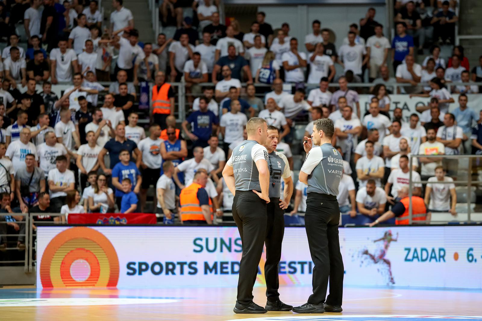 Favbet Premijer liga, finale doigravanja, 1. utakmica: KK Zadar – KK Split