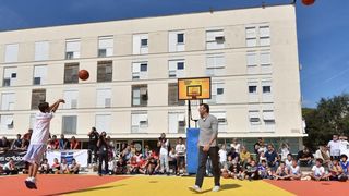 Kid’s Day na Forumu: Vassilis Spanoulis s klincima zaigrao basket 3na3, Foto: Dino Stanin/PIXSELL