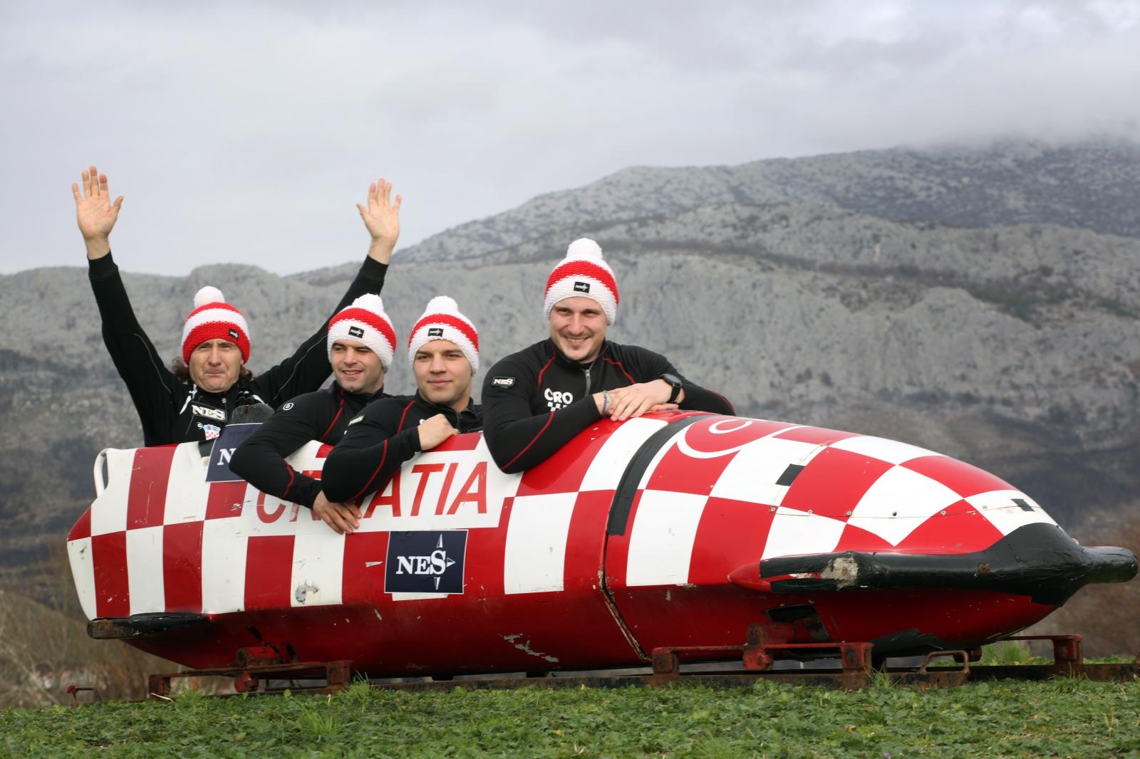 Zadranin Benedikt Nikpalj član hrvatske bob reprezenatcije na ZOI u Pyeongchangu Zadranin Benedikt Nikpalj član hrvatske bob reprezenatcije na ZOI u Pyeongchangu