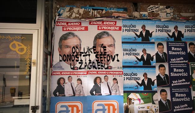 Išarani plakati koalicije za promjene