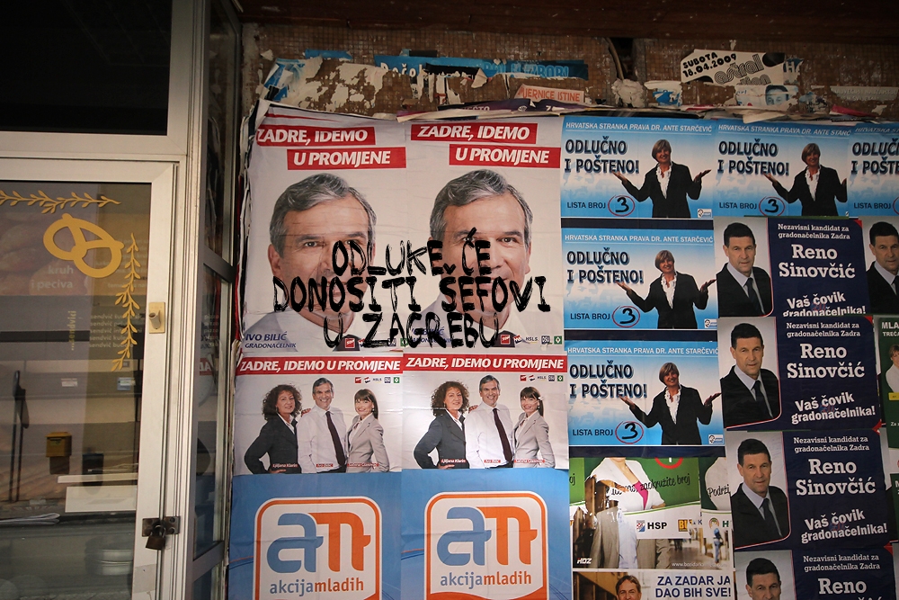 Išarani plakati koalicije za promjene