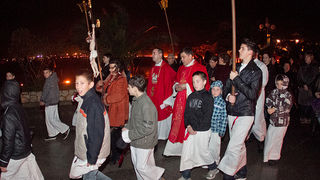Sinoć je u Bibinjama na jedinstveni način obilježen Velik petak, foto: Leo Banić Sinoć je u Bibinjama na jedinstveni način obilježen Velik petak, foto: Leo Banić