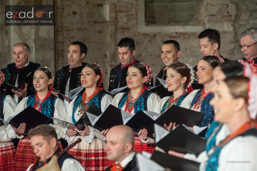 Adventski koncert ansambla Lado u prepunoj u crkvi sv. Nikole Adventski koncert ansambla Lado u prepunoj u crkvi sv. Nikole