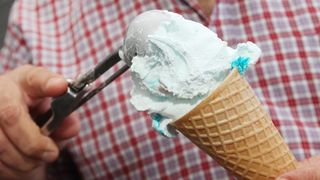 Tisno: Braća Adili napravili novi sladoled i nazvali ga Facebook, Photo: Dusko Jaramaz/PIXSELL