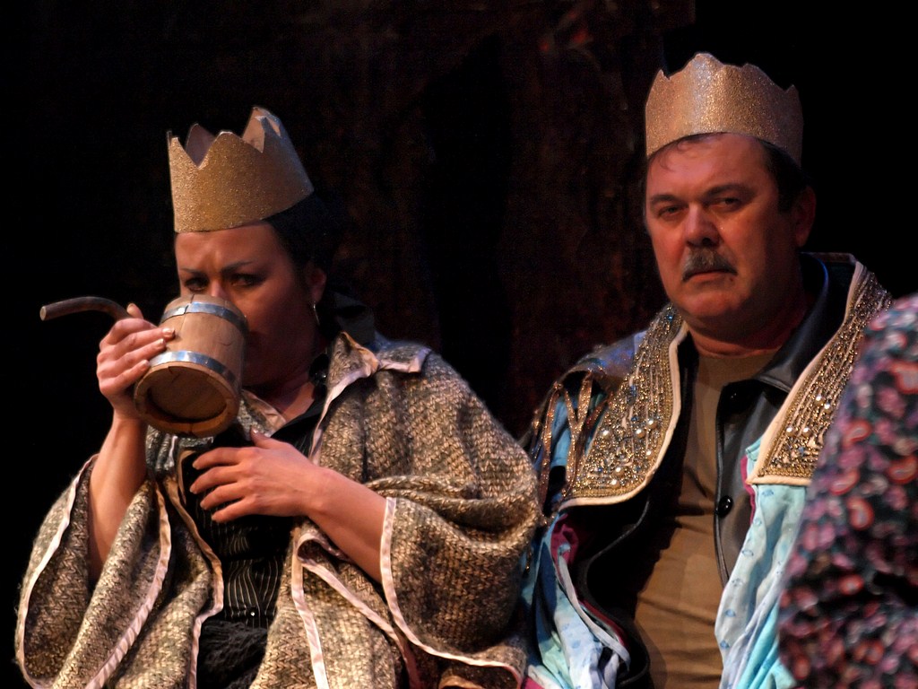 Predstava Hamleta u selu Mrduša Donja