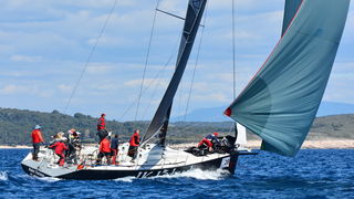U hvarskom akvatoriju održana XXI. Uskršnja regata U hvarskom akvatoriju održana XXI. Uskršnja regata