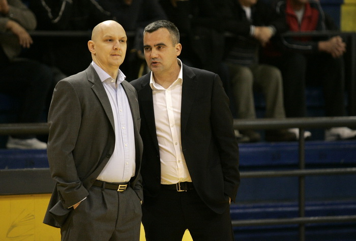 Split, 090413.
Kosarkaska utakmica 4. kola A1 kosarkaske lige Split Zadar odigrana je u dvorani na Gripama.
Na fotografiji: trener Splita Mladen Erjavec.
Foto : Jakov Prkic / Cropix Split, 090413.
Kosarkaska utakmica 4. kola A1 kosarkaske lige Split Zadar odigrana je u dvorani na Gripama.
Na fotografiji: trener Splita Mladen Erjavec.
Foto : Jakov Prkic / Cropix