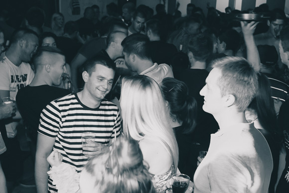 Turanjska fešta u Menfisto baru, 16.7.2015. (foto: Ivan Toman) Turanjska fešta u Menfisto baru, 16.7.2015. (foto: Ivan Toman)