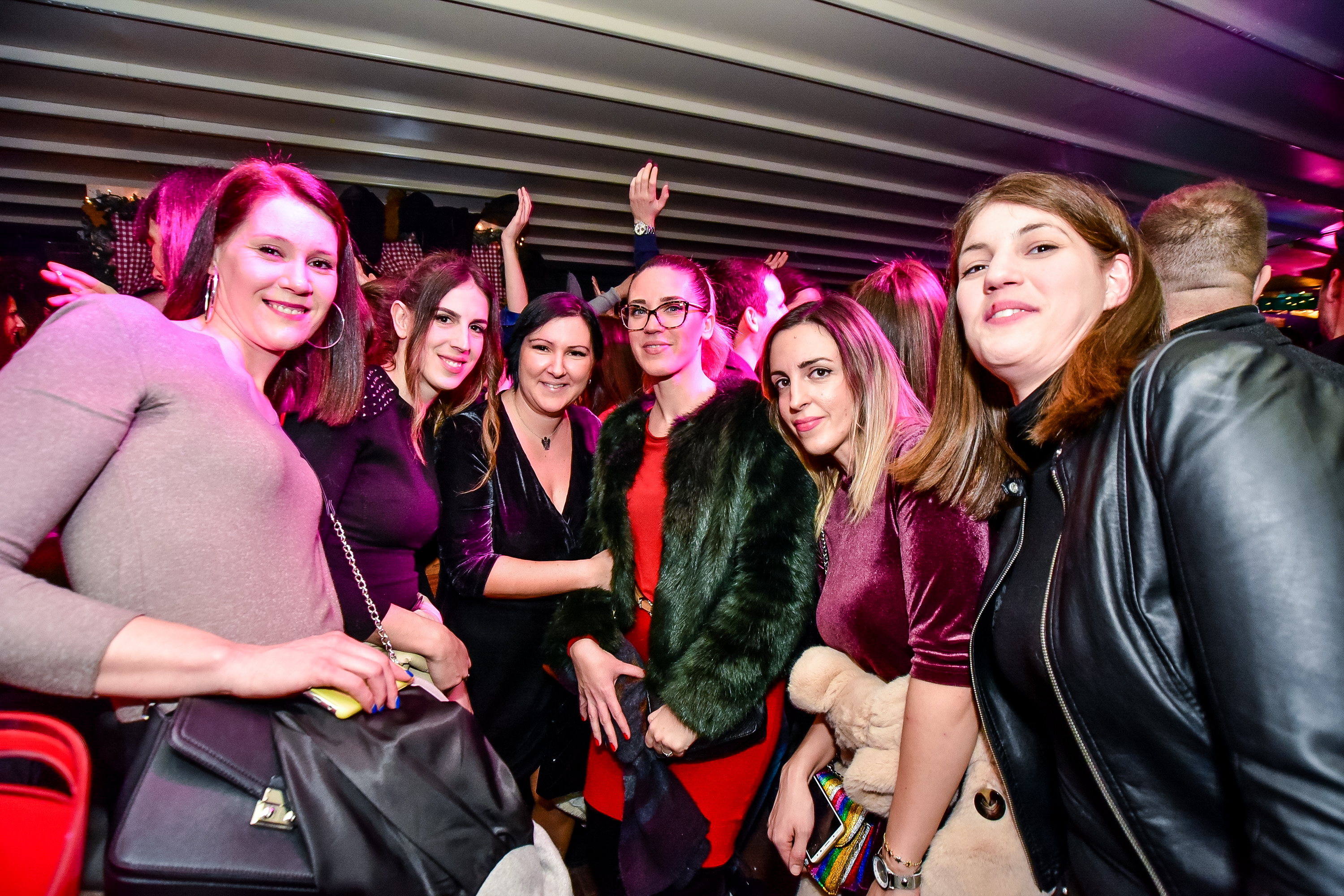 Vesna Pisarović @ Kult Caffe Bar