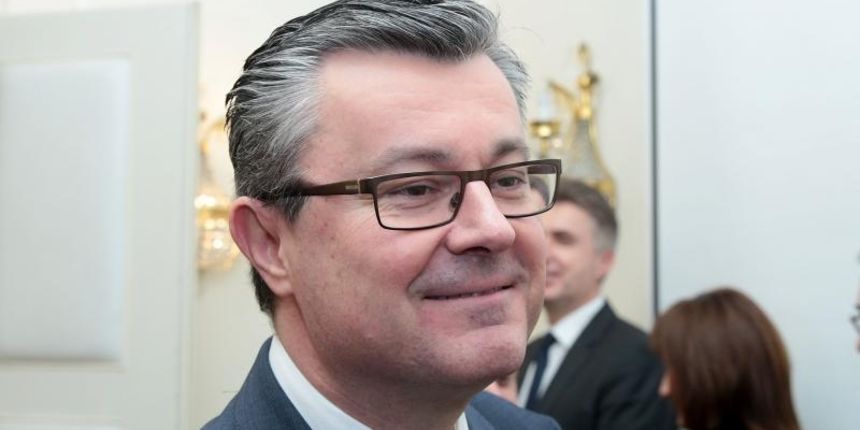 Zagreb – Predsjednik Vlade Republike Hrvatske Tihomir Oreskovic sastao se u Banskim dvorima s predstavnicima drustava za upravljanje obveznim mirovinskim fondovima. Photo: Patrik Macek/PIXSELL