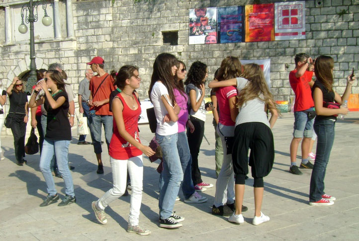 Trg Pet bunara: Glagoljaška renesansa