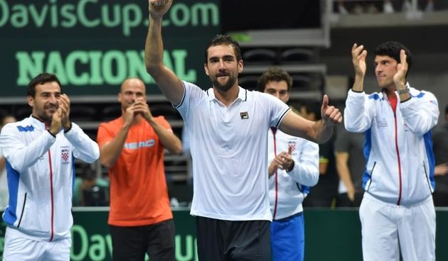 Davis Cup: Fešta nakon pobjede Marina Čilića nad Richardom Gasquetom i osiguranog plasmana u finale Davis Cupa. Photo: Hrvoje Jelavić/PIXSELL