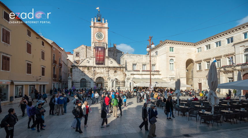 Đir po gradu, subotnja špica 17. studenog 2018. Đir po gradu, subotnja špica 17. studenog 2018.