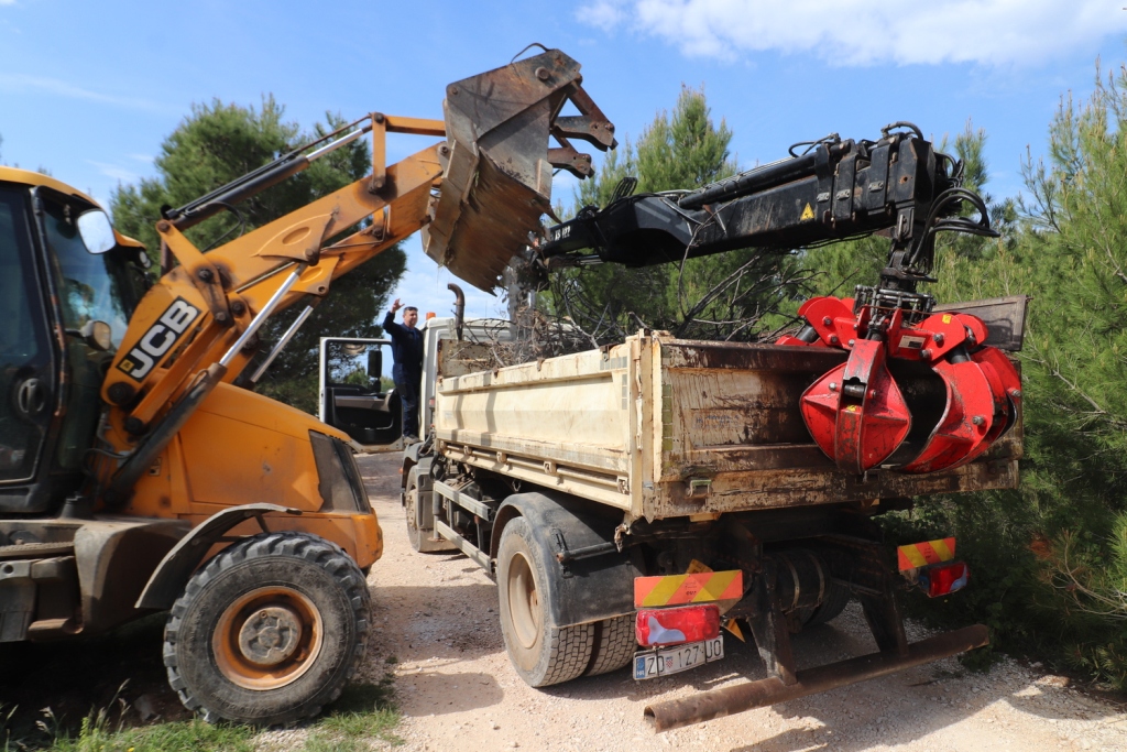 Dan planeta Zemlje – eko akcija na Viru Dan planeta Zemlje – eko akcija na Viru