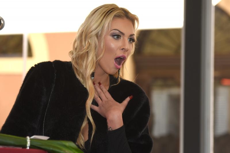 Ava Karabatić u Kultu predstavila autobiografsku knjigu “Ja, nomad” Ava Karabatić u Kultu predstavila autobiografsku knjigu “Ja, nomad”