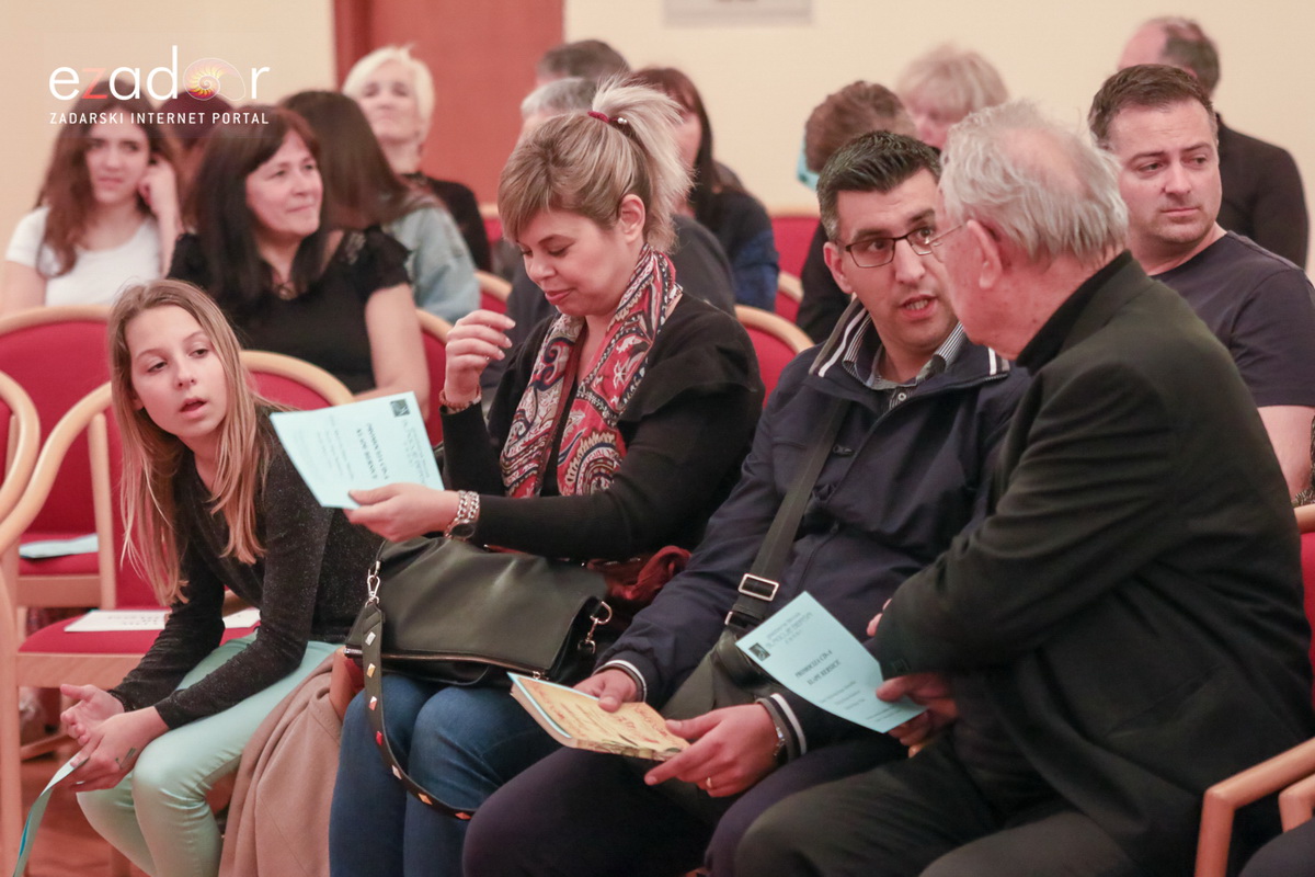 U Svečanoj dvorani Sveučilišta predstavljen CD-a klape Bersice U Svečanoj dvorani Sveučilišta predstavljen CD-a klape Bersice