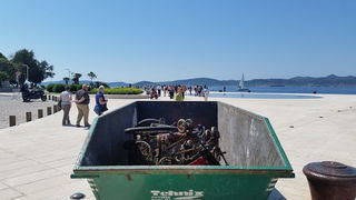 4. Dive In festival započeo je danas na rivi. Tim povodom održana je akcija čišćenja podmorja. Foto: Mladen Malik