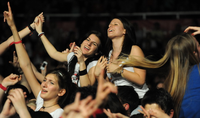 Zadar, 070510
U sklopu velike Gibonnijeve turneje Toleranca tour 2010, odrzan je koncert u Zadru u dvorani Kresimira Cosica na Visnjiku. 
Foto: Andrija Lucic / CROPIX