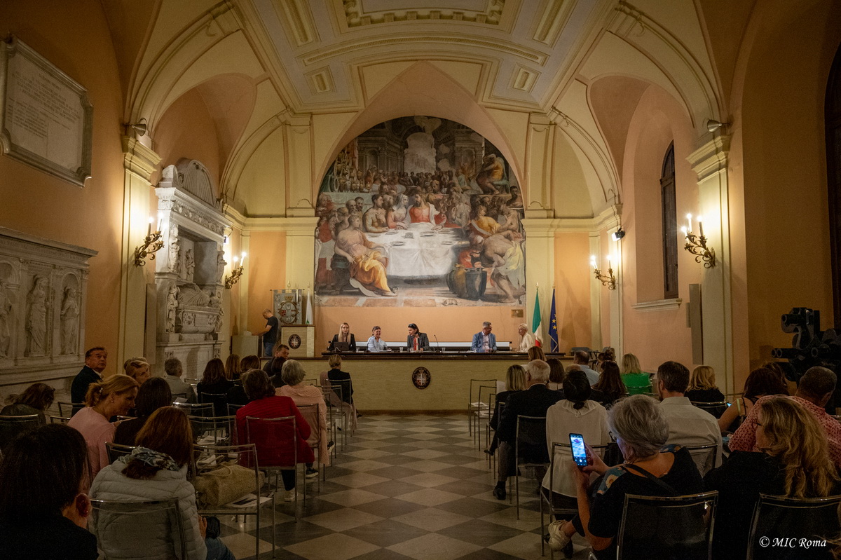Znanstveni skup Dva glasa, jedna priča u Rimu Znanstveni skup Dva glasa, jedna priča u Rimu