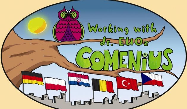 “Working with Dr EUOZ”, foto: TZZD