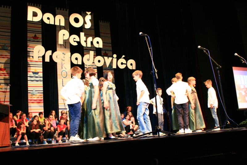 U HNK Zadar održana je priredba u povodu Dana OŠ Petra Preradovića na kojoj su nastupili učenici ali i profesori, Foto: Marija Cvetković