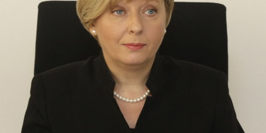 Zagreb, 171109.
Varsavska 3.
Na Ustavnom Sudu odrzana je rasprava povodom zahtjeva i prijedloga za pokretanje postupka za ocjenu suglasnosti s Ustavom zakona o posebnom porezu na place, mirovine i ostala primanja. Ustavni sud odbacio je zahtjev Predsjedni Zagreb, 171109.
Varsavska 3.
Na Ustavnom Sudu odrzana je rasprava povodom zahtjeva i prijedloga za pokretanje postupka za ocjenu suglasnosti s Ustavom zakona o posebnom porezu na place, mirovine i ostala primanja. Ustavni sud odbacio je zahtjev Predsjedni