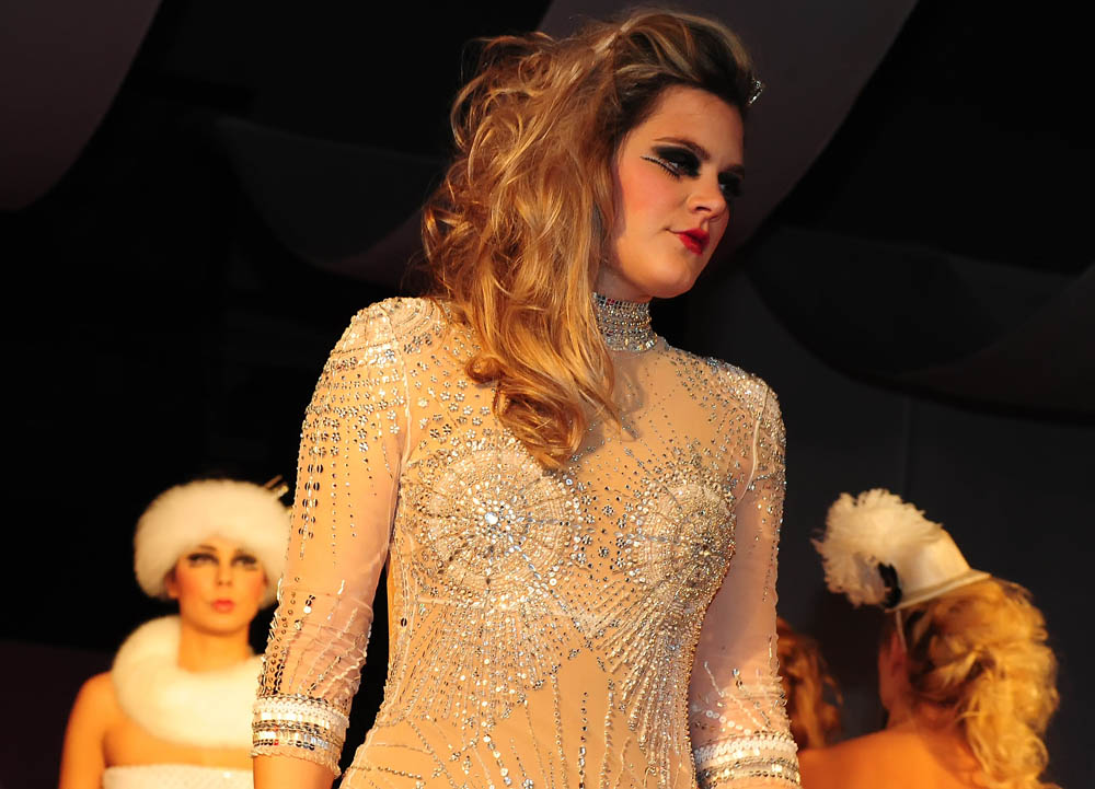 Image 844981 (auto) Image 844981 (auto)