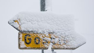 Đir snijegom prekrivenim Gračacom, 25. siječnja 2021. Đir snijegom prekrivenim Gračacom, 25. siječnja 2021.