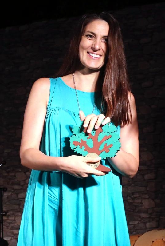 Nakon svecane podjele nagrada publici je prikazana predstava Slucaj rogonja.