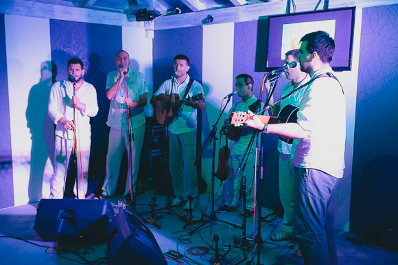 Klapa Kampanel @ Menfisto bar, 18.7.2015. (foto: Ivan Toman) Klapa Kampanel @ Menfisto bar, 18.7.2015. (foto: Ivan Toman)