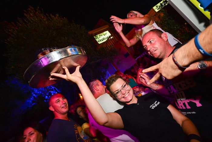 Zatvaranje sezone u virskom cafe & coctail baru Vagabundo. Foto: Iva Perinčić