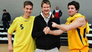 U posljednjem kolu A-2 lige Jug, košarkaši Jazine Arbanasa trebali su pobjedu nad Sukošanom kako bi potvrdili nastup u kvalifikacijama za A-1 ligu. Nervoza je učinila svoje ali na koncu košarkaši trenera Josipa Plantaka slavili su rezultatom 63-58