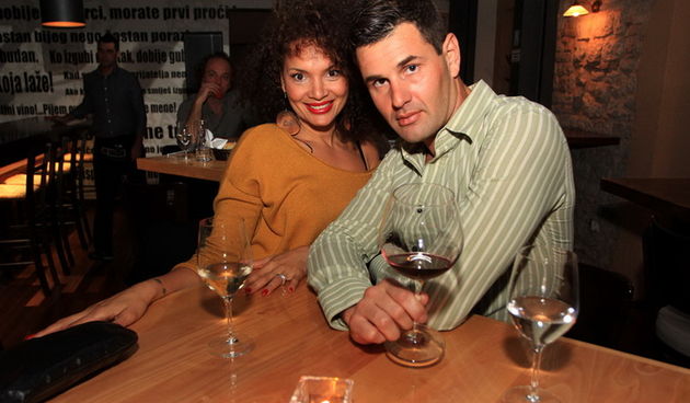 Restoran bar Atrij: Finger Food & Wine Selection, Foto: Iva Perinčić