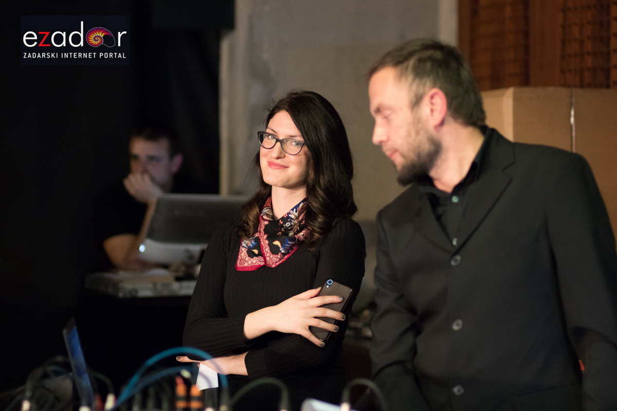 11. Festival vjenčanja: Modna revija vjenčanica i svečanih haljina te revija cvijeća i koncert Sandija Cenova 11. Festival vjenčanja: Modna revija vjenčanica i svečanih haljina te revija cvijeća i koncert Sandija Cenova