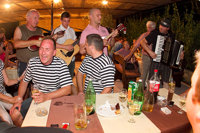 Kožino: Otvorenje konobe Stari Mrače, foto: Banić Leo