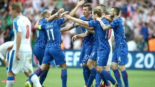 Stadion Geoffroy-Guichard, Saint-Etienne, UEFA EURO 2016., 2. kolo, skupina D, Česka – Hrvatska. Photo: PIXSELL Stadion Geoffroy-Guichard, Saint-Etienne, UEFA EURO 2016., 2. kolo, skupina D, Česka – Hrvatska. Photo: PIXSELL