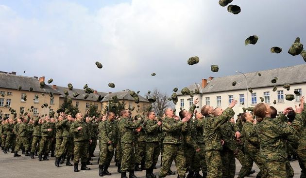 Predsjednica Republike i vrhovna zapovjednica Oruzanih snaga RH Kolinda Grabar Kitarovic prisustvovala je svecanoj prisezi 14. narastaja dragovoljnih rocnika. Photo: Davor Javorovic/PIXSELL