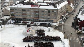 Gospić: 187. Milenijska fotografija Šime Strikomana Gospić: 187. Milenijska fotografija Šime Strikomana