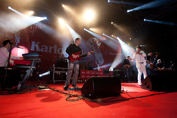 Karlovacko live: Halid Beslic i Crvena jabuka u dvorani Kresimir Cosic u Zadru, Foto: Leo Banic Karlovacko live: Halid Beslic i Crvena jabuka u dvorani Kresimir Cosic u Zadru, Foto: Leo Banic