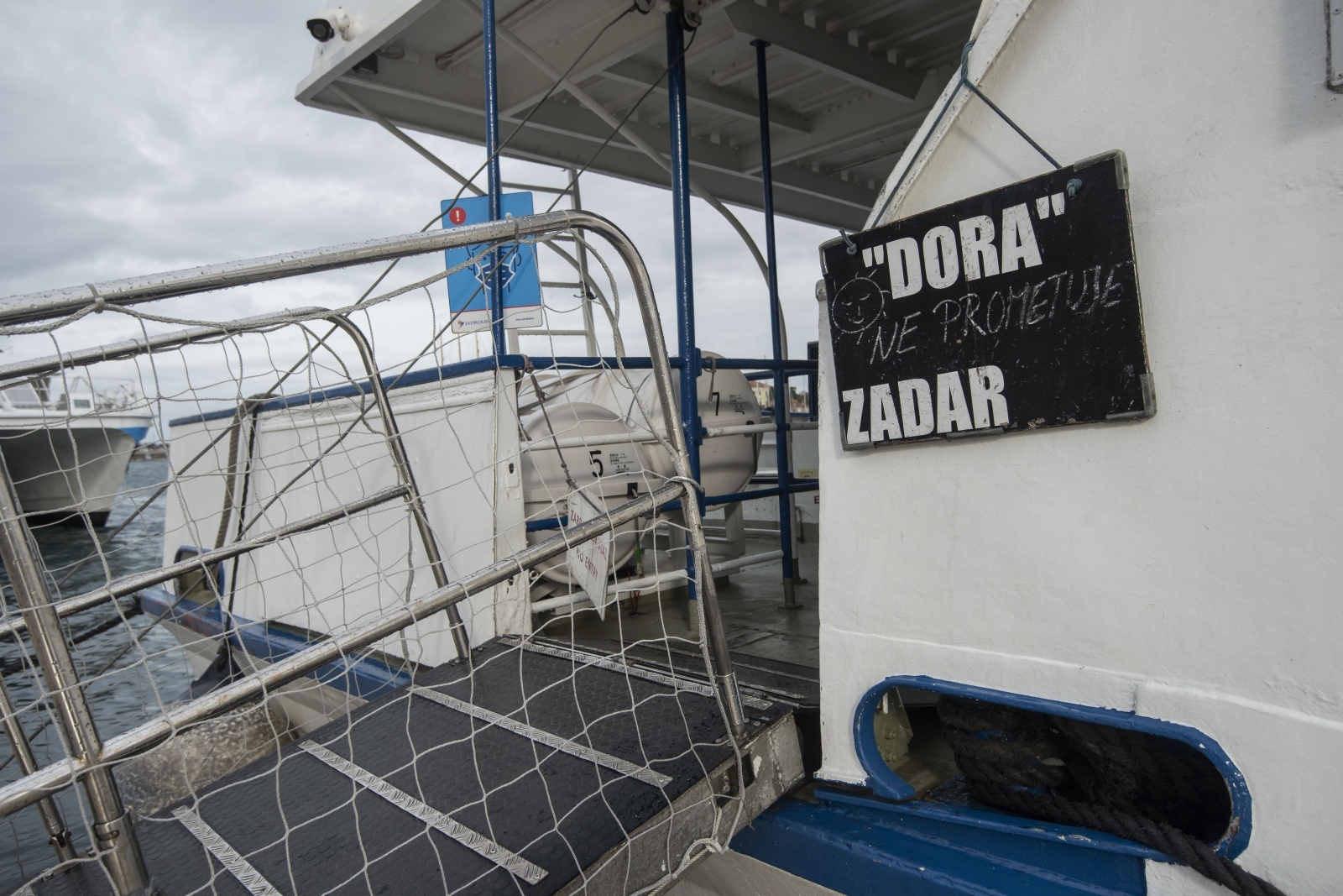 Katamaranske i brodske linije i dalje u prekidu sa zadarskim otocima Katamaranske i brodske linije i dalje u prekidu sa zadarskim otocima