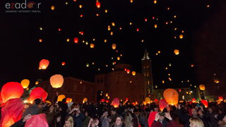 Humanitarni svjetlosni spektakl “Zaželi ljubav” na zadarskom Forumu, 18. veljače 2017. Humanitarni svjetlosni spektakl “Zaželi ljubav” na zadarskom Forumu, 18. veljače 2017.