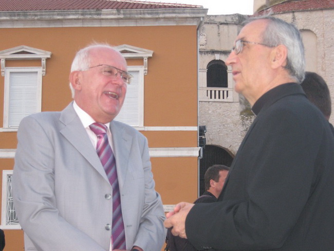 Otvorenje novouredjene Poljane pape Ivana Pavla II Otvorenje novouredjene Poljane pape Ivana Pavla II