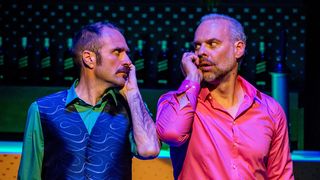 Ubojstvo u klubu Quasimodo Ubojstvo u klubu Quasimodo